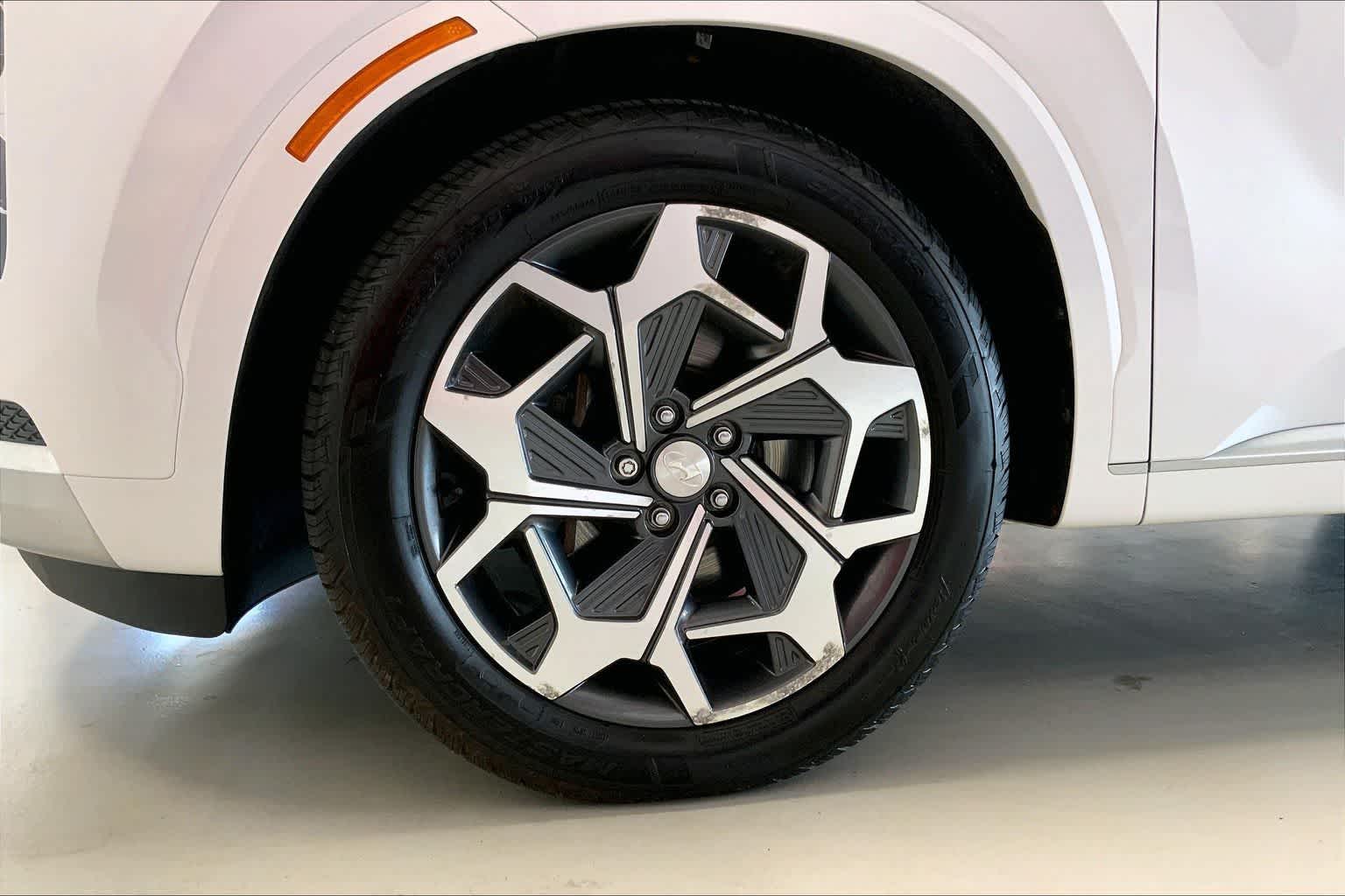 Thumbnail: 2021 Hyundai Palisade - 8