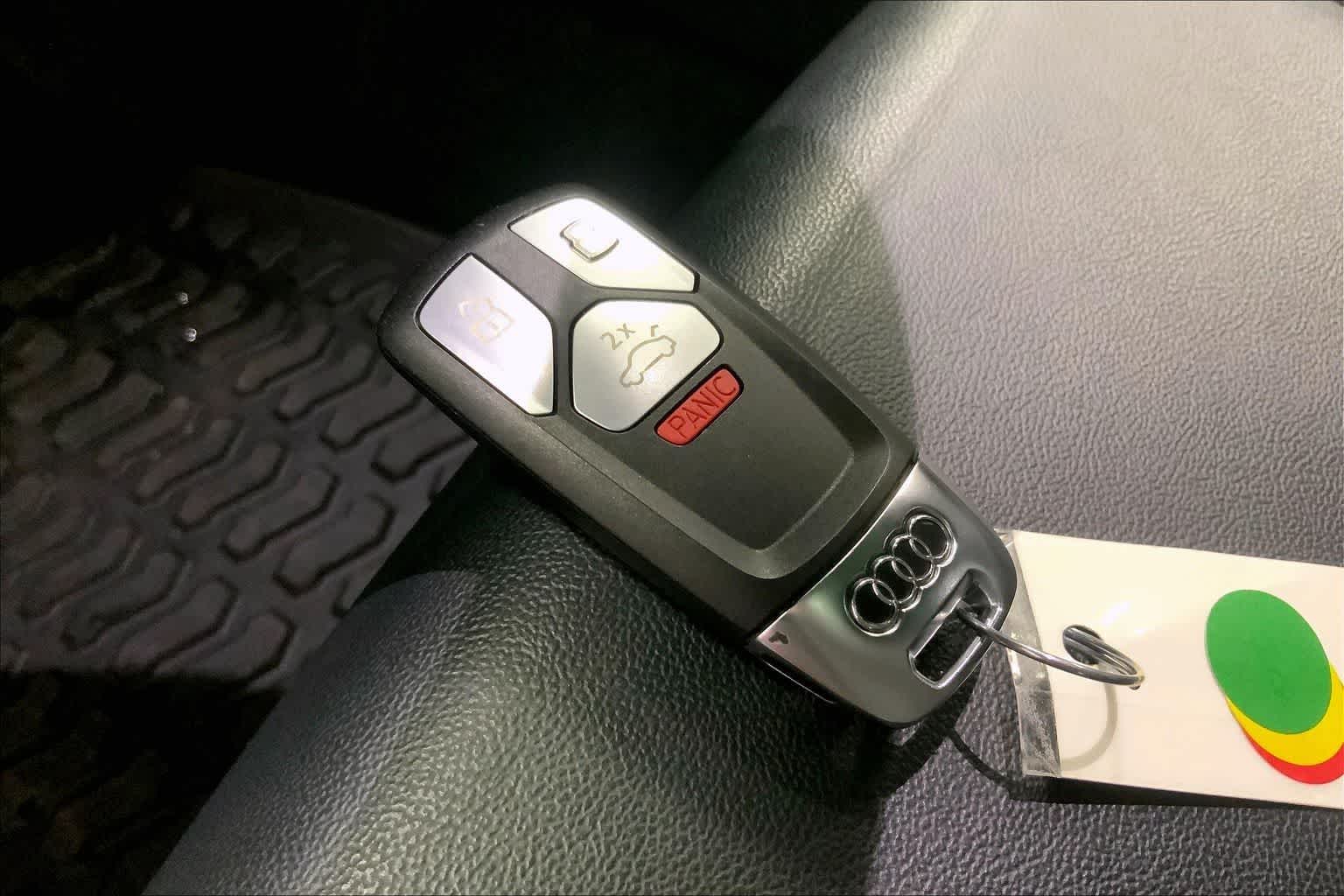 Thumbnail: 2025 Audi Q5 - 18