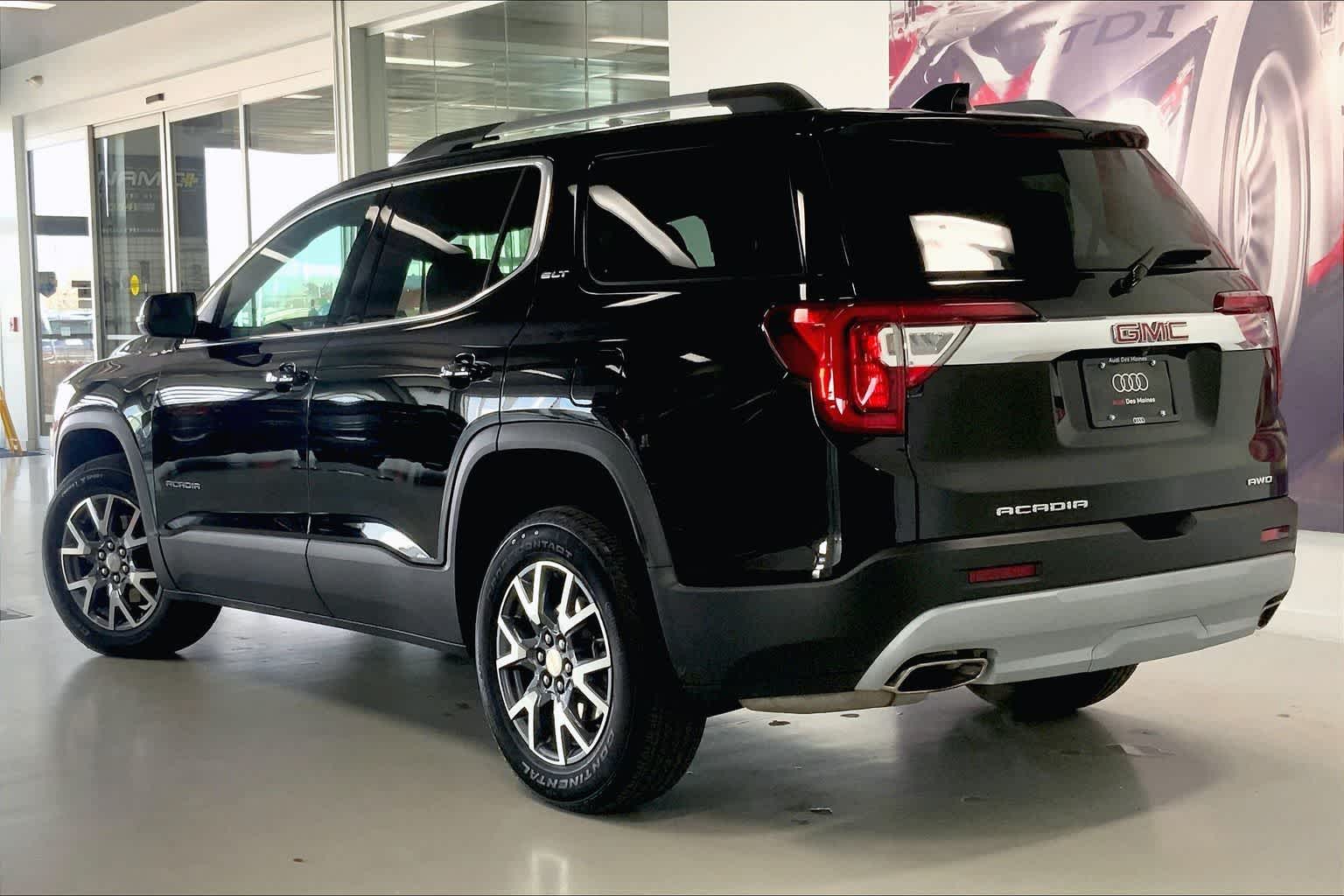 Thumbnail: 2023 GMC Acadia - 4