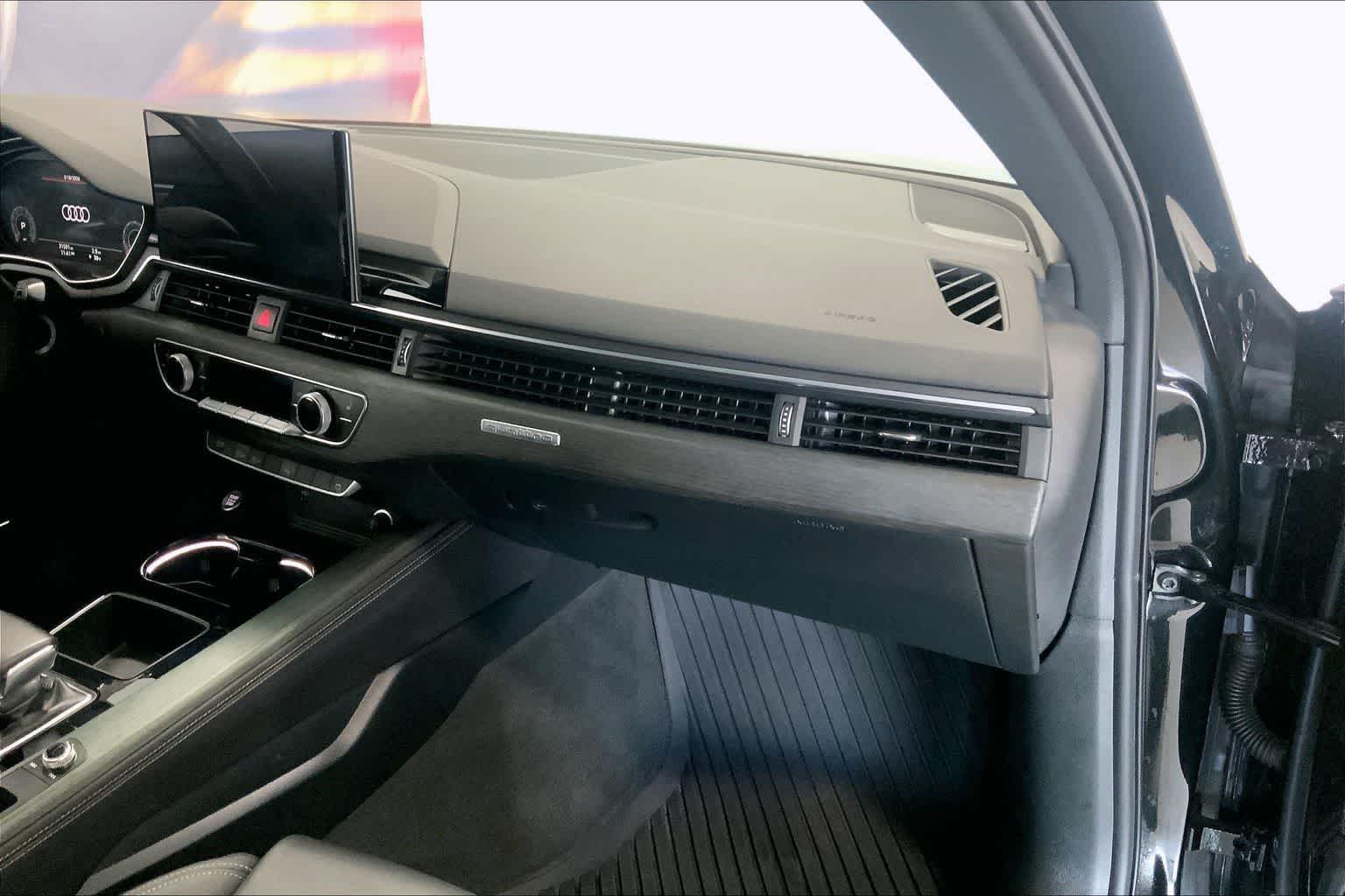 Thumbnail: 2023 Audi A4 - 20