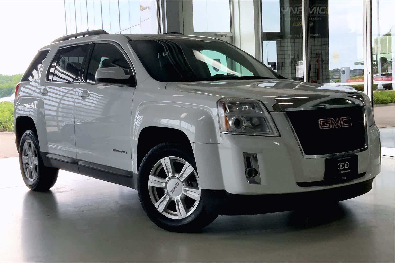 Thumbnail: 2015 GMC Terrain - 17