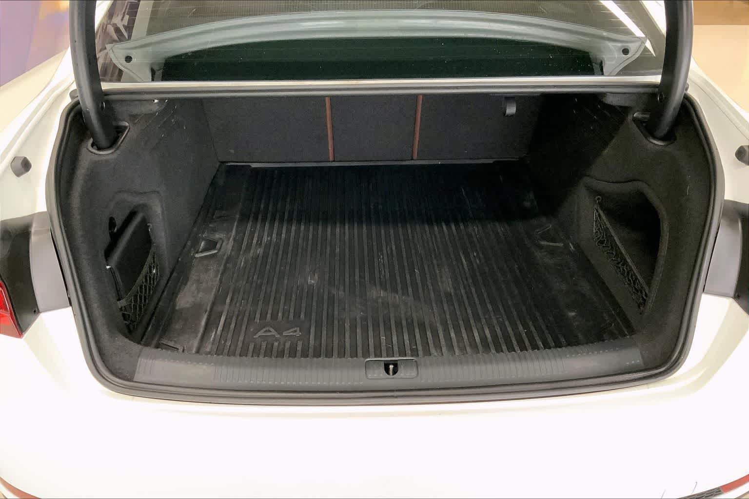 Thumbnail: 2018 Audi A4 - 18