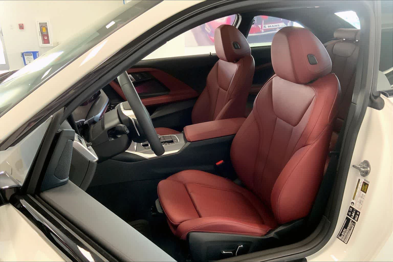 Thumbnail: 2025 BMW 2 Series - 10