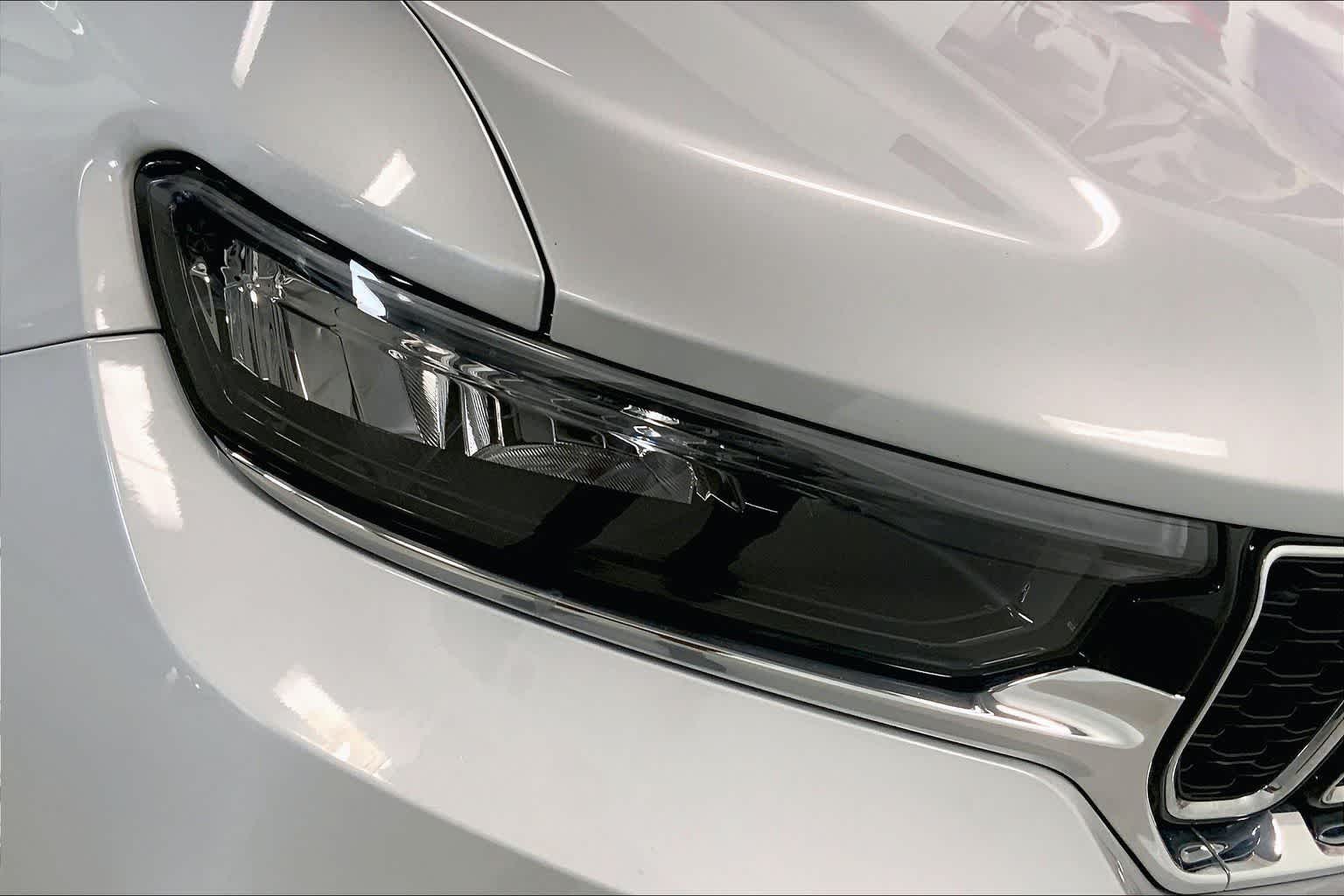 Thumbnail: 2023 Jeep Grand Cherokee - 28