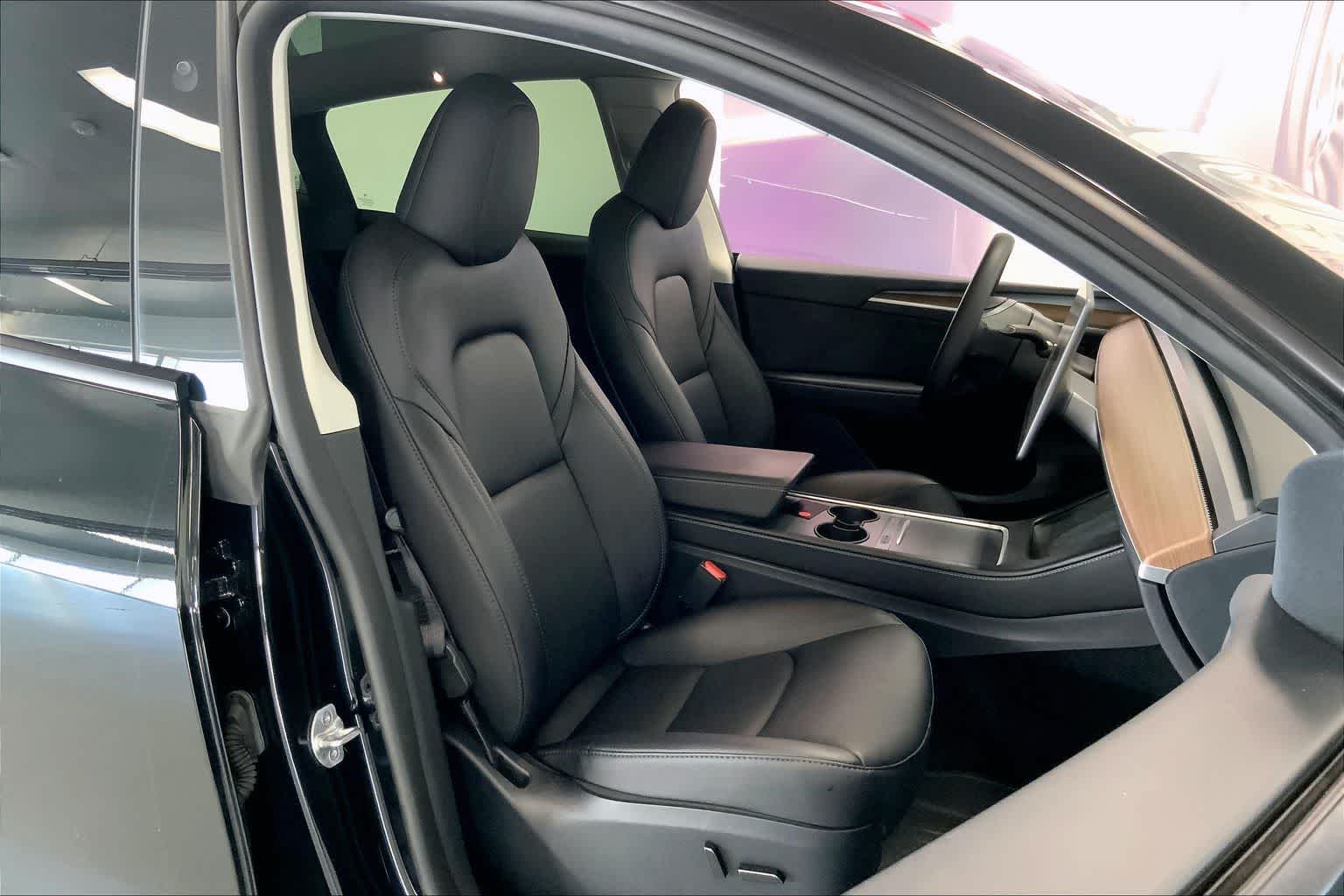 Thumbnail: 2024 Tesla Model Y - 12