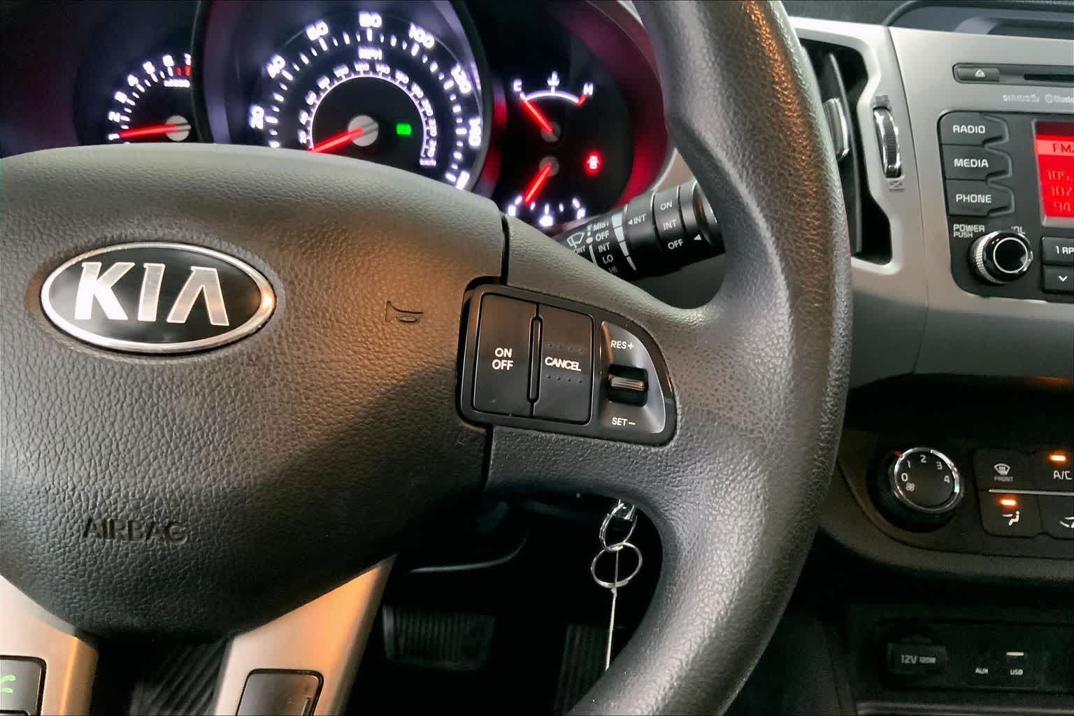 Thumbnail: 2015 Kia Sportage - 22