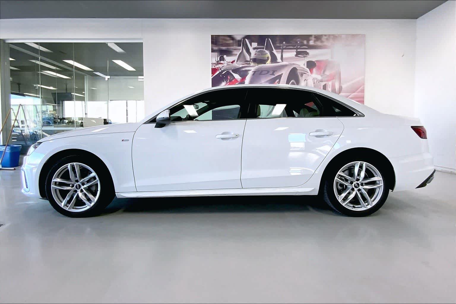 Thumbnail: 2021 Audi A4 - 3