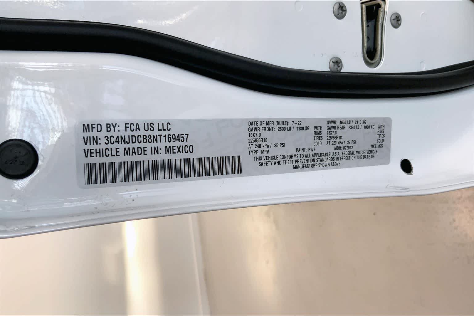 Thumbnail: 2022 Jeep Compass - 18