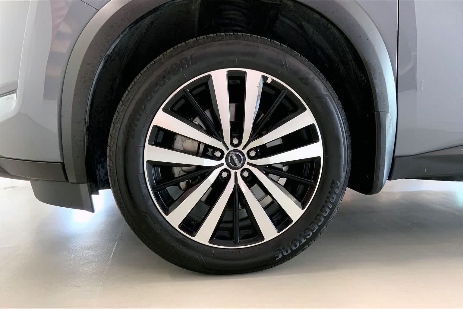 Thumbnail: 2024 Nissan Pathfinder - 7