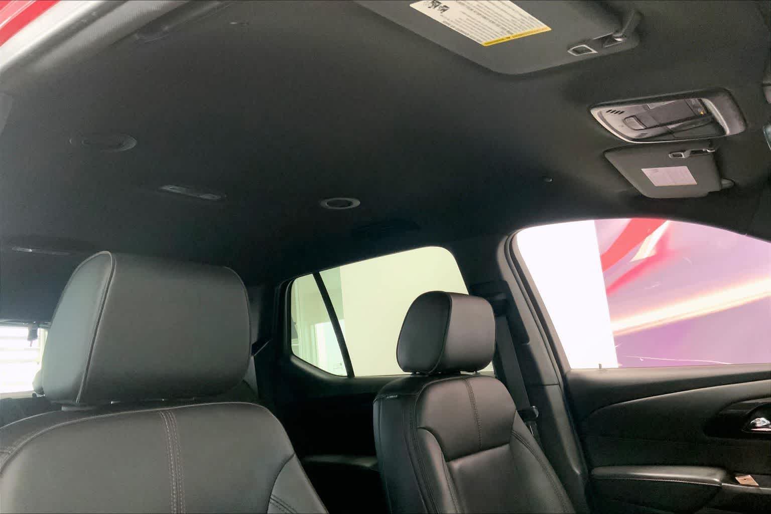 Thumbnail: 2023 Chevrolet Traverse - 28