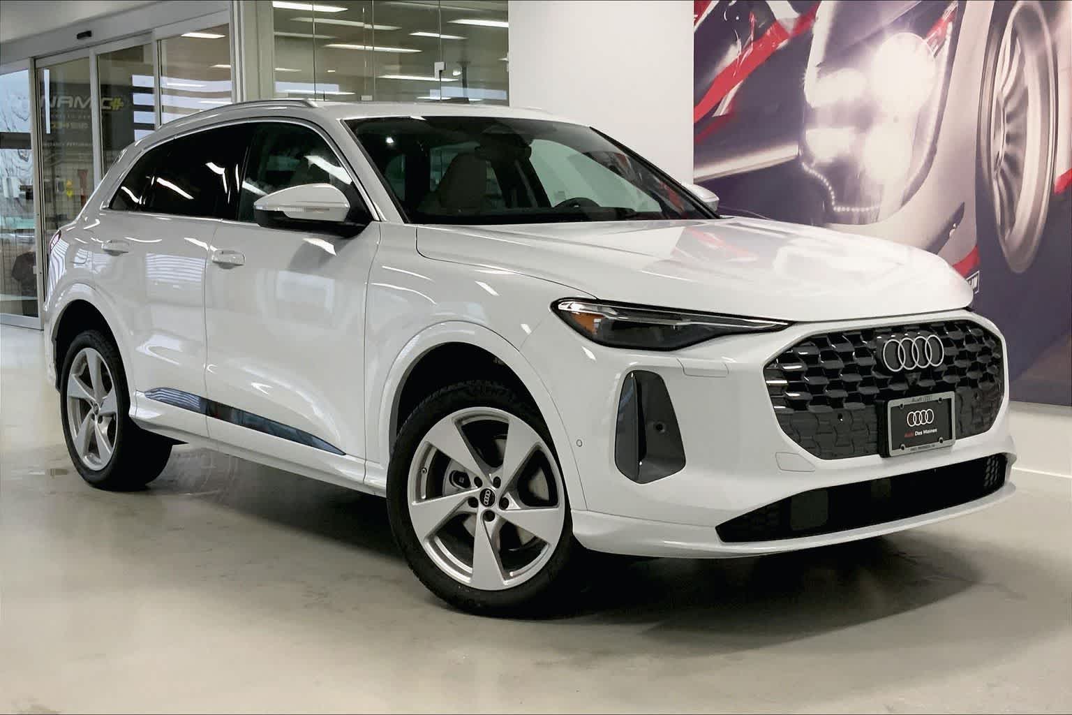 Thumbnail: 2025 Audi Q5 - 20