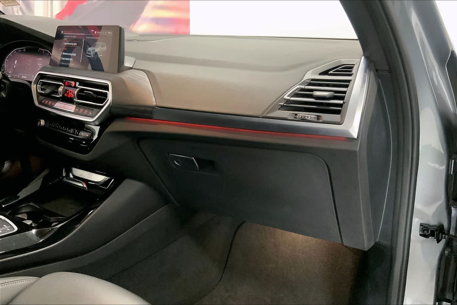 Thumbnail: 2024 BMW X3 - 21