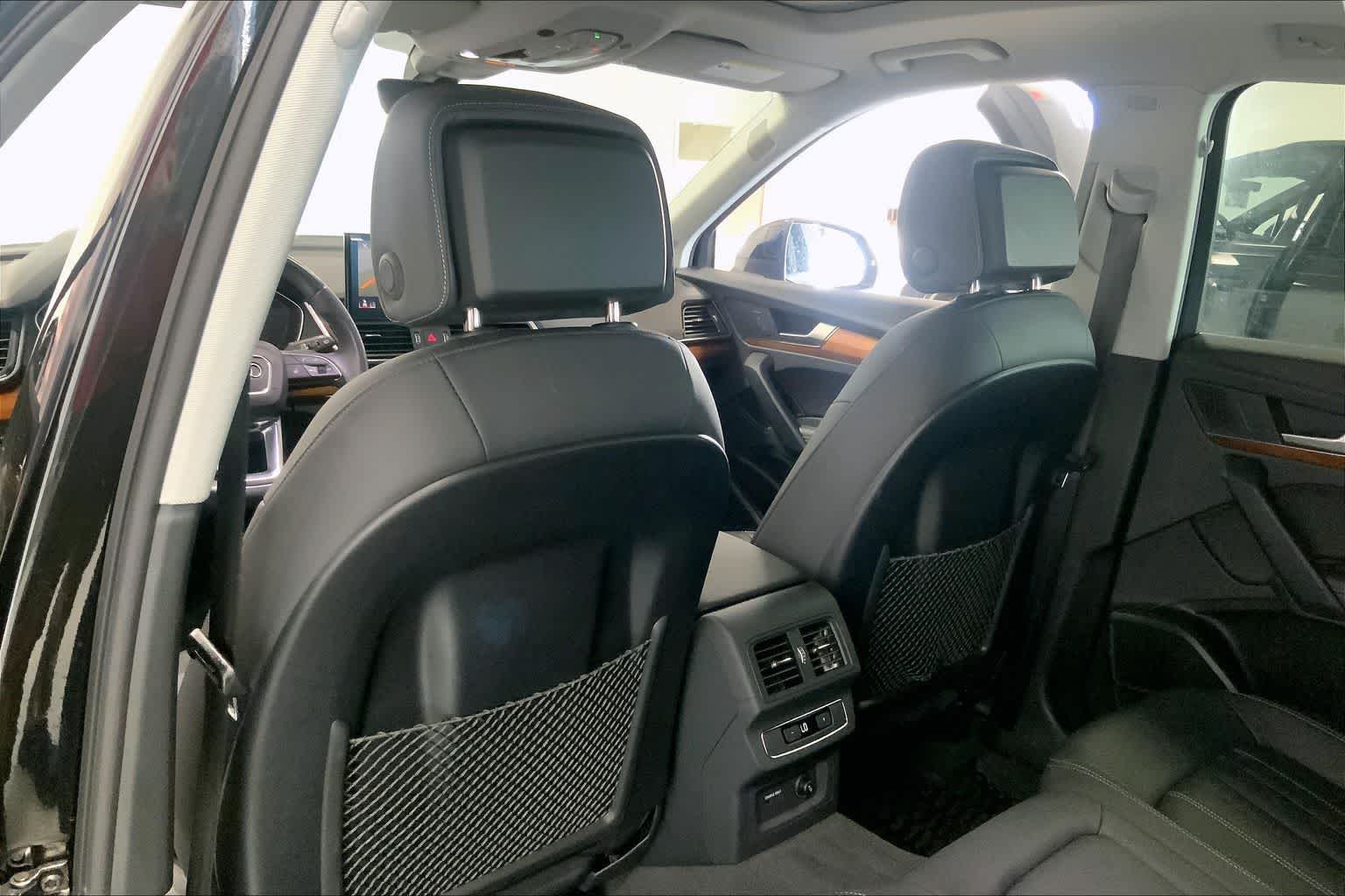 Thumbnail: 2023 Audi Q5 - 10