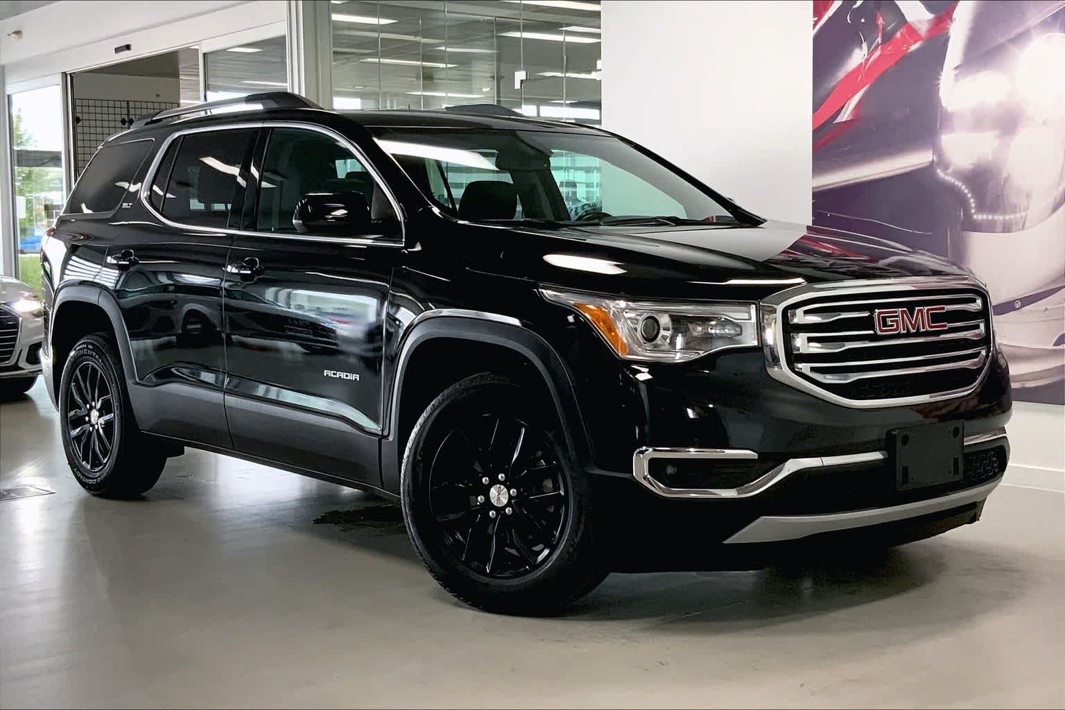 Thumbnail: 2019 GMC Acadia - 19