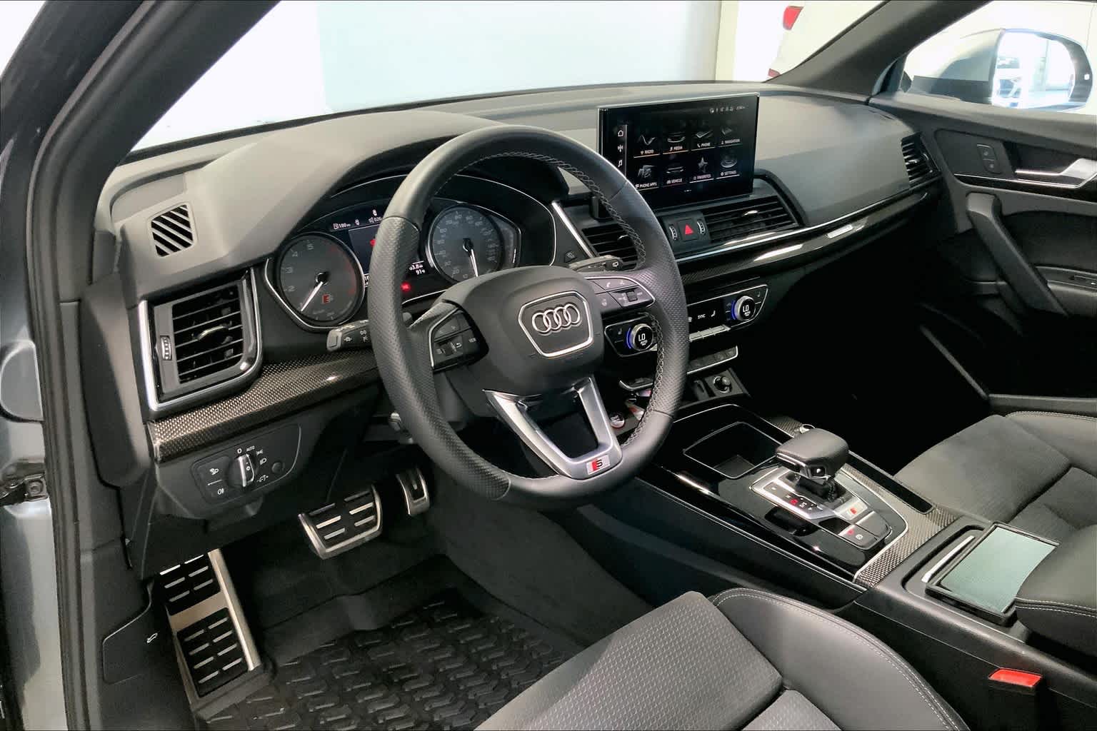 Used 2022 Audi SQ5 Premium with VIN WA1A4AFY8N2098227 for sale in Johnston, IA