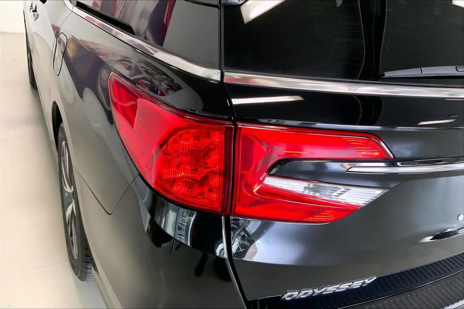 Thumbnail: 2023 Honda Odyssey - 28