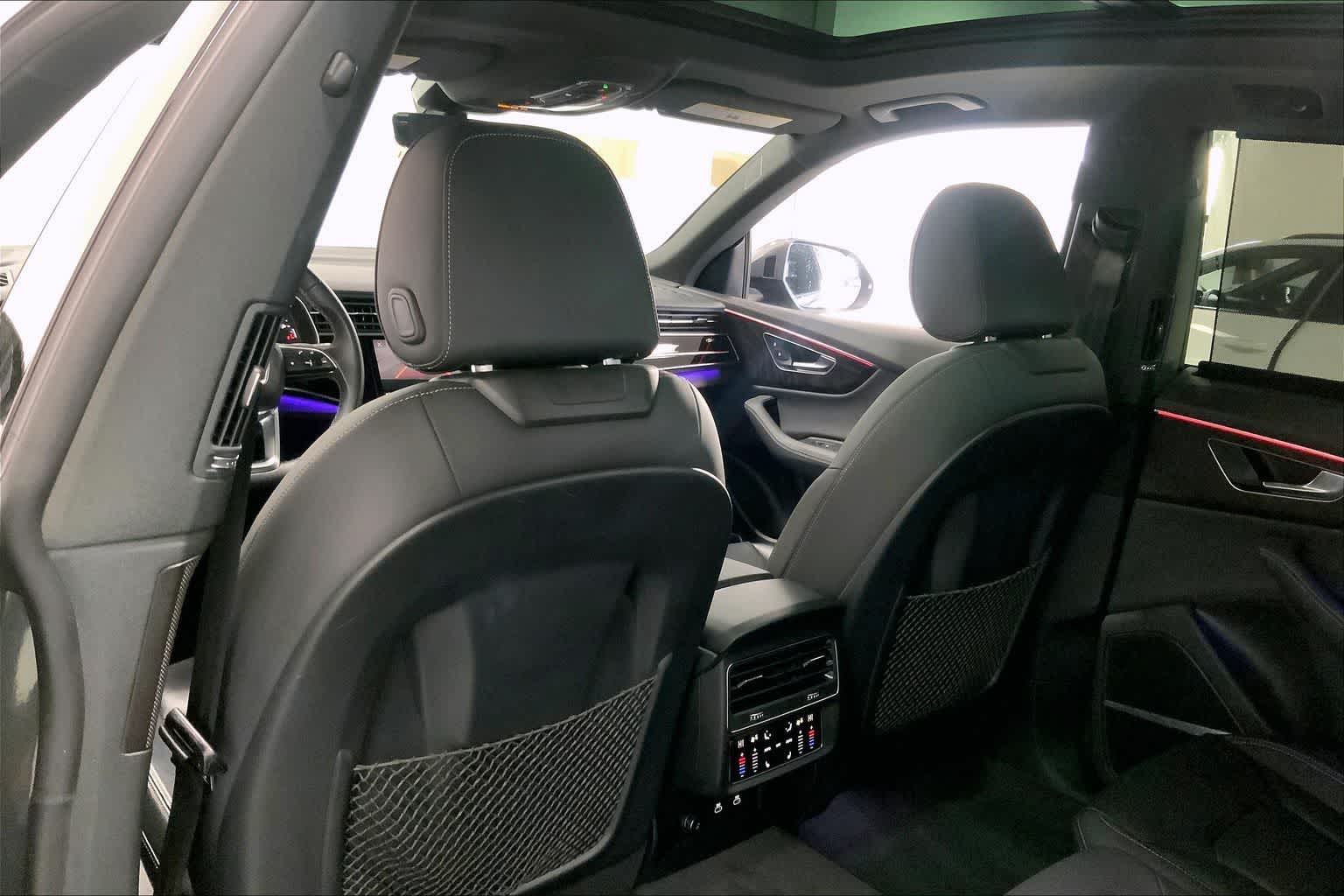 Thumbnail: 2022 Audi Q8 - 10