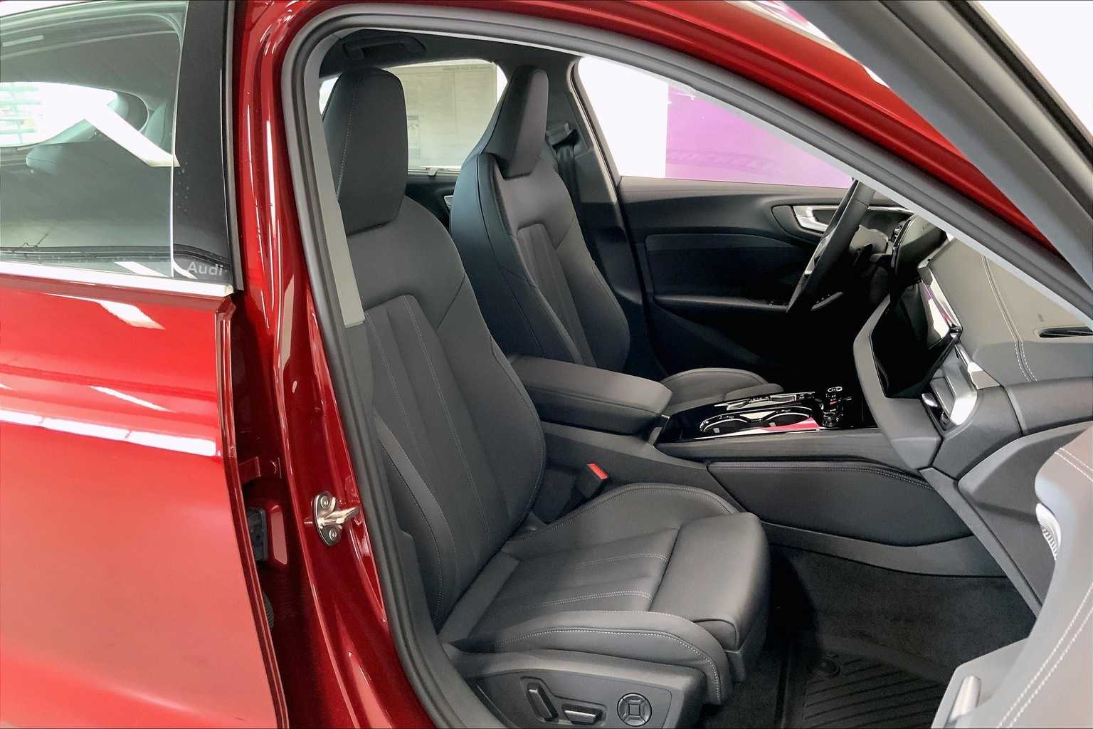 Thumbnail: 2025 Audi A5 - 14