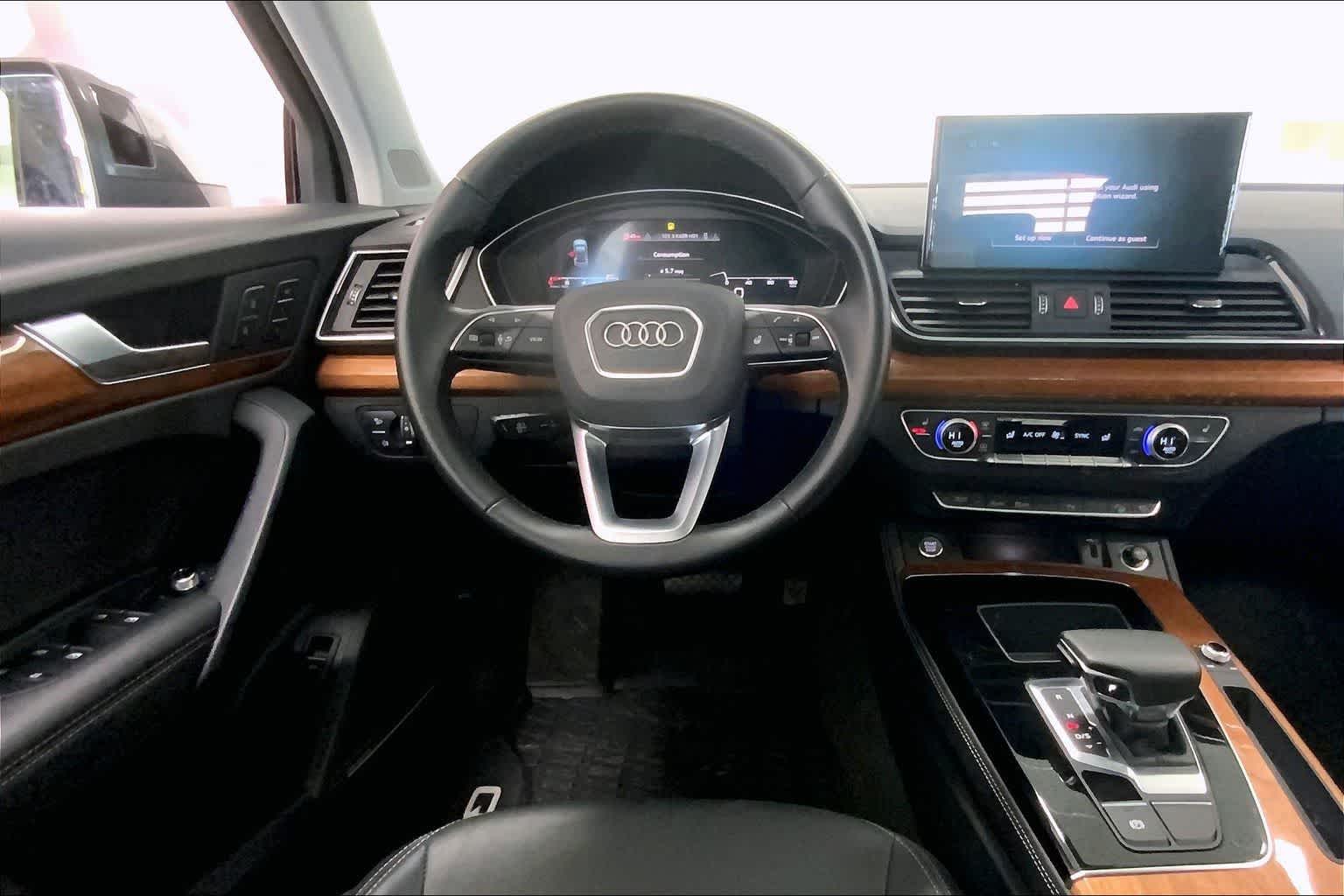Thumbnail: 2023 Audi Q5 - 12