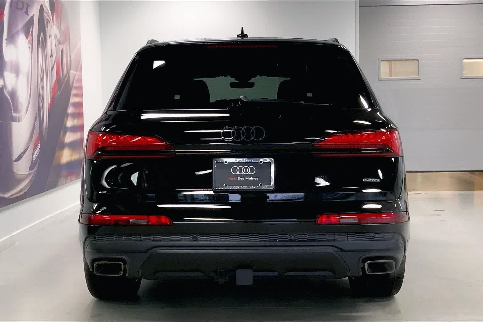 Thumbnail: 2026 Audi Q7 - 5