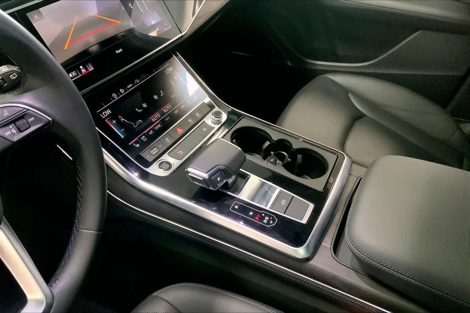 Thumbnail: 2023 Audi Q7 - 14