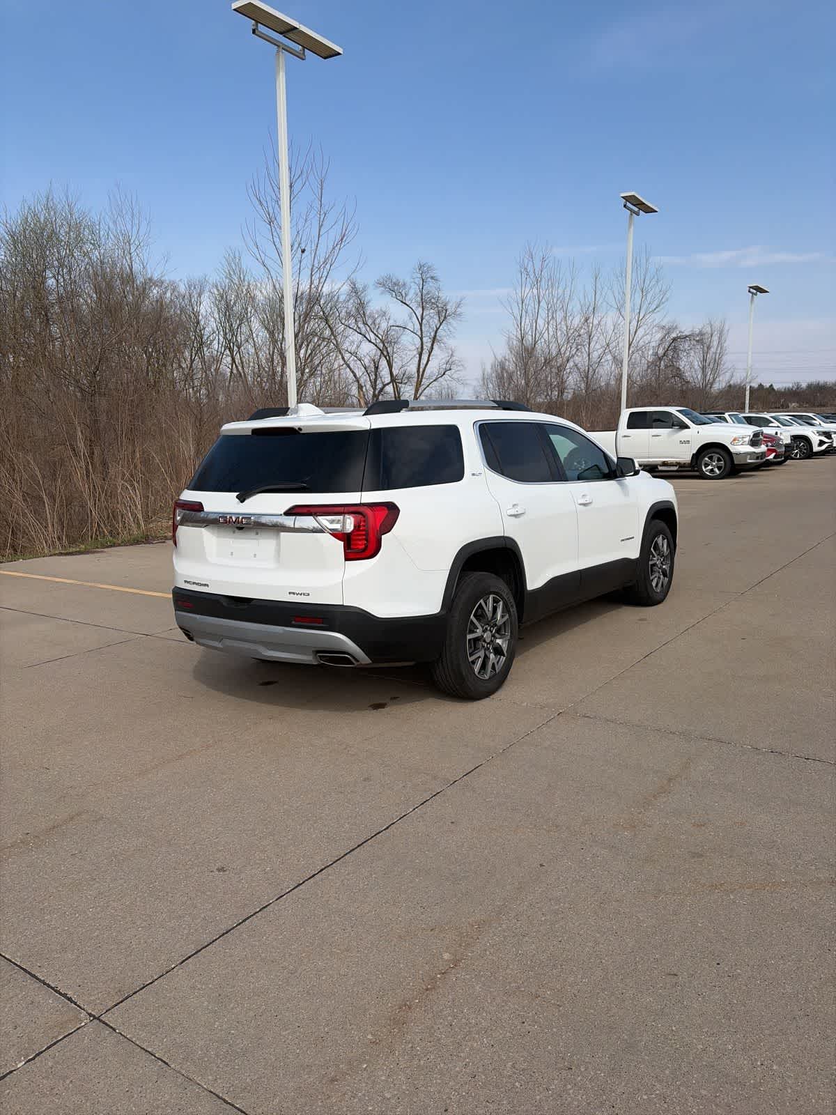 Thumbnail: 2023 GMC Acadia - 5