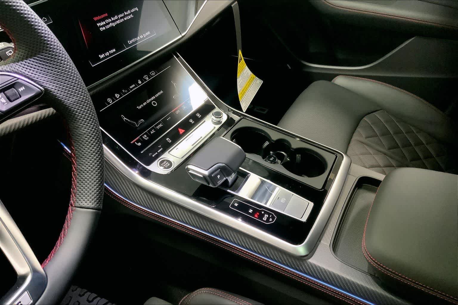 Thumbnail: 2026 Audi Q8 - 17