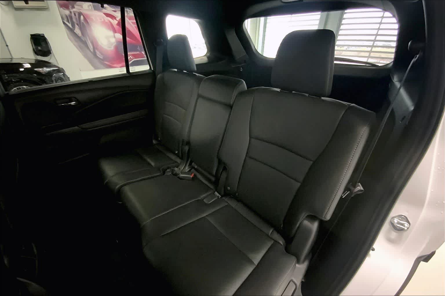 Thumbnail: 2021 Honda Passport - 27