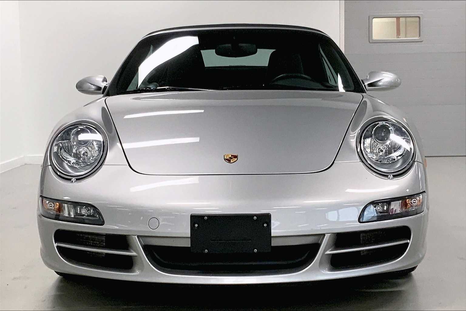Thumbnail: 2007 Porsche 911 - 6