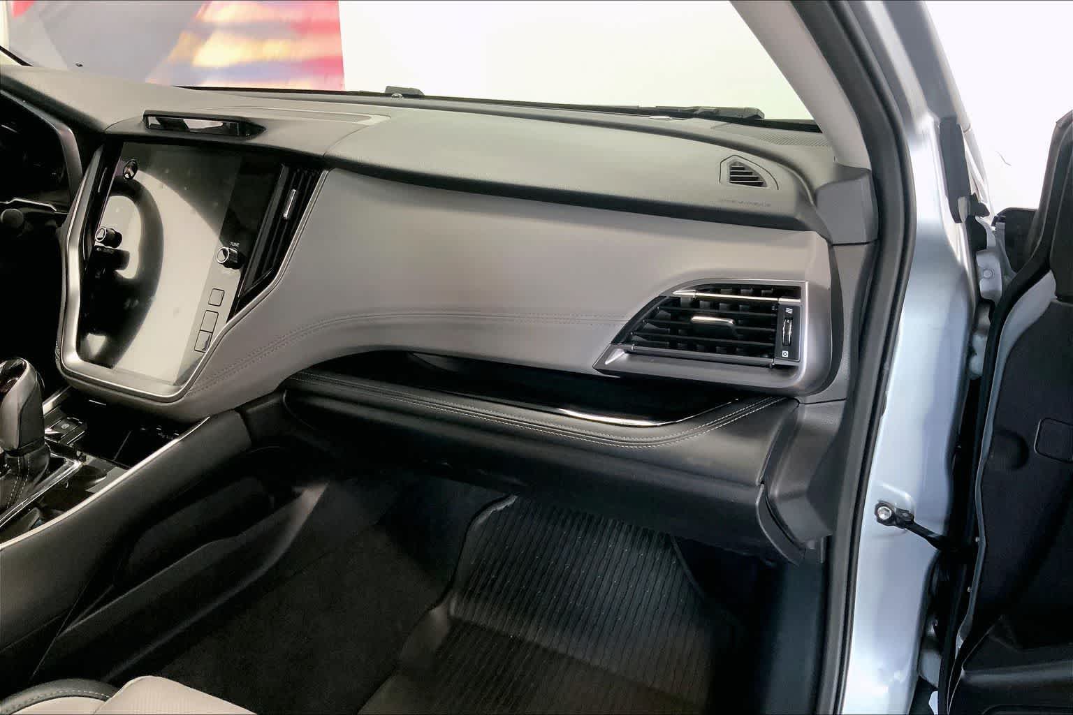 Thumbnail: 2022 Subaru Outback - 20