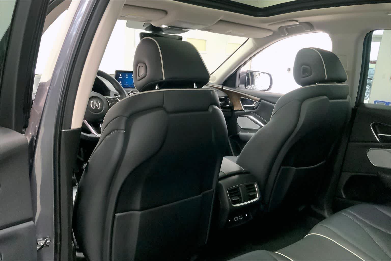 Thumbnail: 2021 Acura RDX - 11