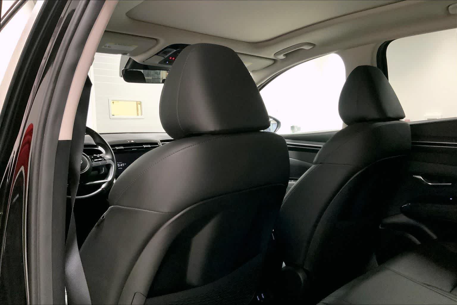 Thumbnail: 2024 Hyundai Tucson - 12