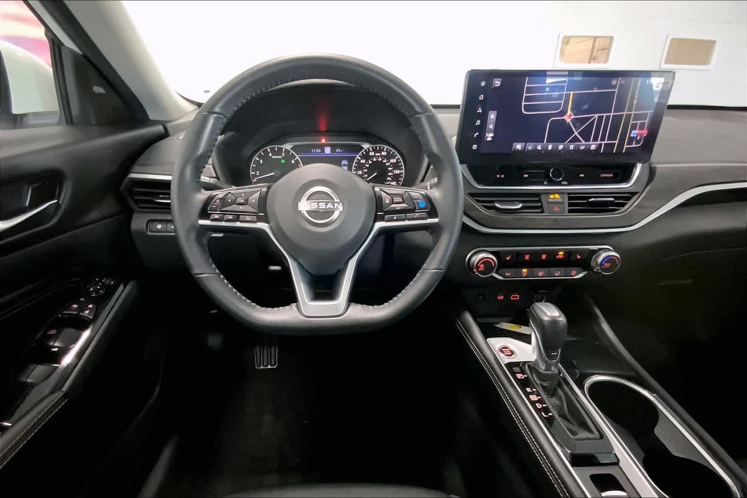 Thumbnail: 2023 Nissan Altima - 14