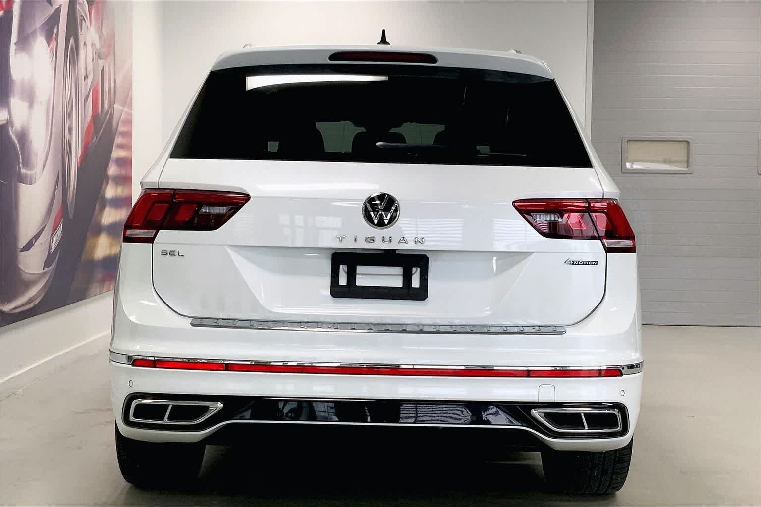 Thumbnail: 2022 Volkswagen Tiguan - 5