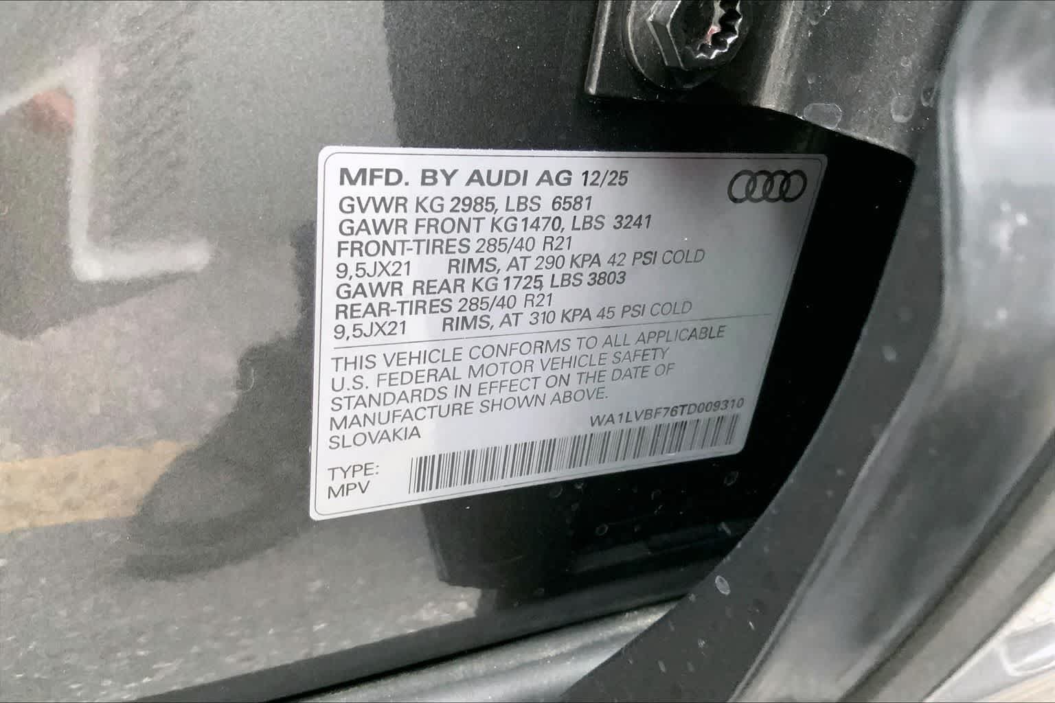 Thumbnail: 2026 Audi Q7 - 23