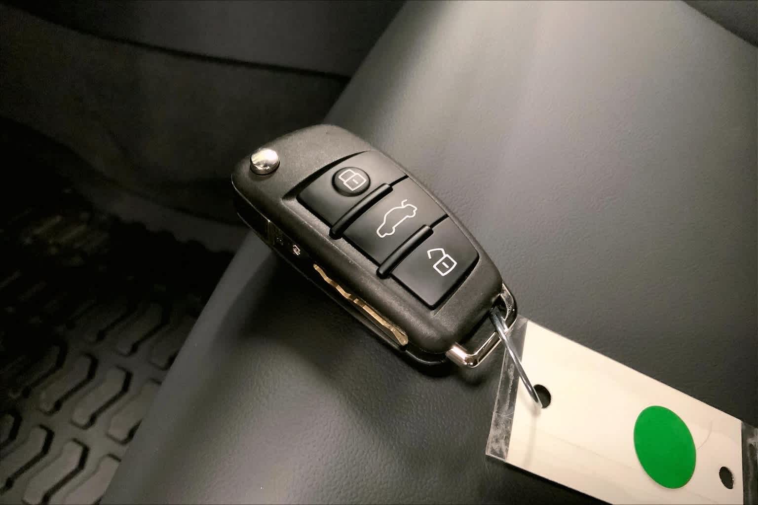 Thumbnail: 2025 Audi Q3 - 19