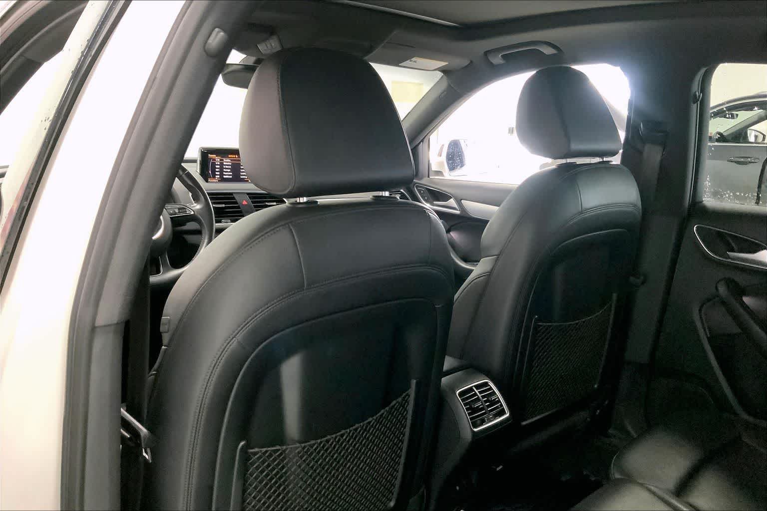 Thumbnail: 2018 Audi Q3 - 11