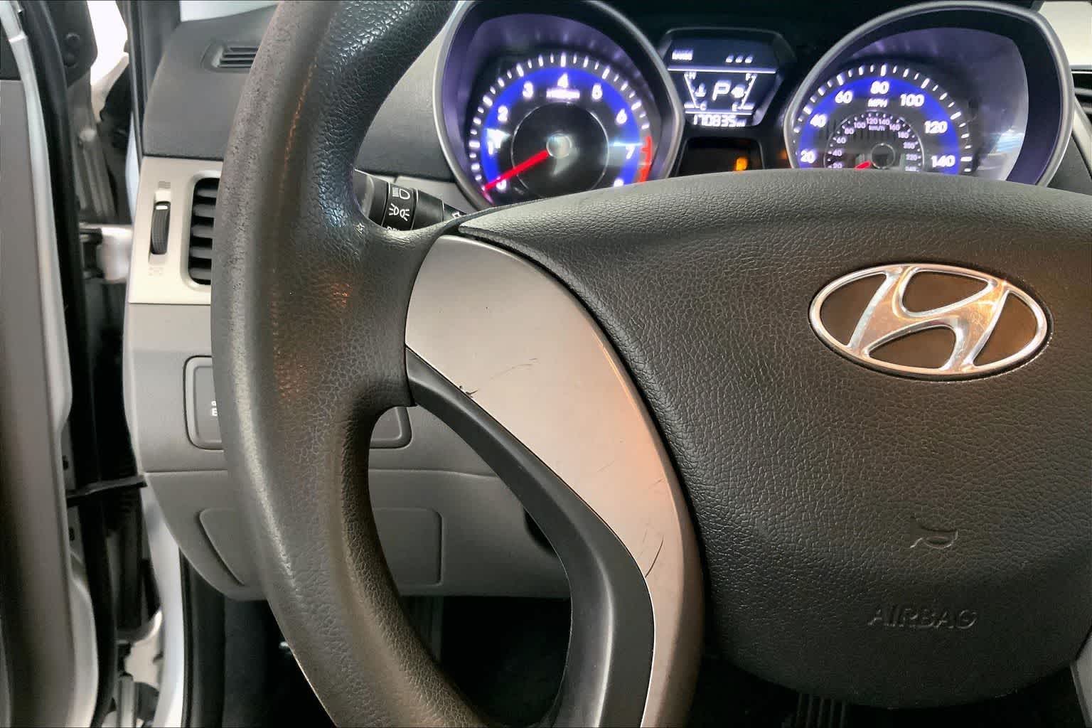 Thumbnail: 2016 Hyundai Elantra - 21