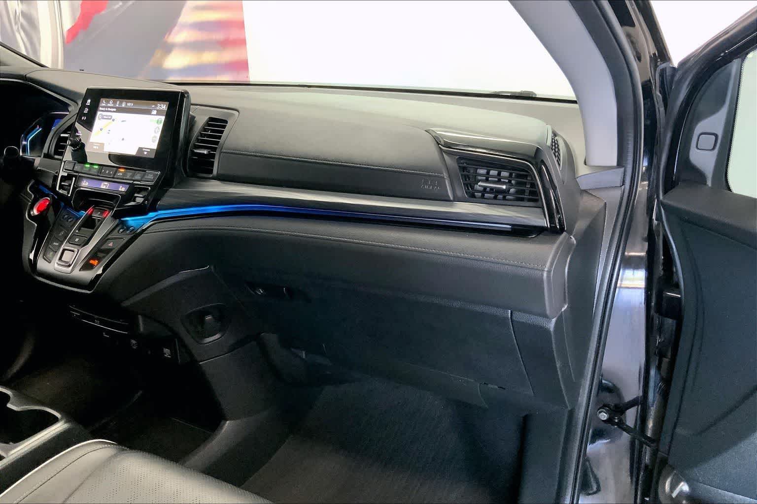 Thumbnail: 2023 Honda Odyssey - 20