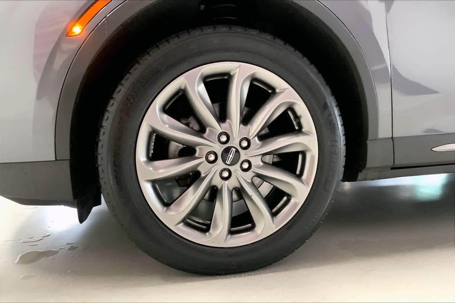 Thumbnail: 2022 Lincoln Corsair - 7