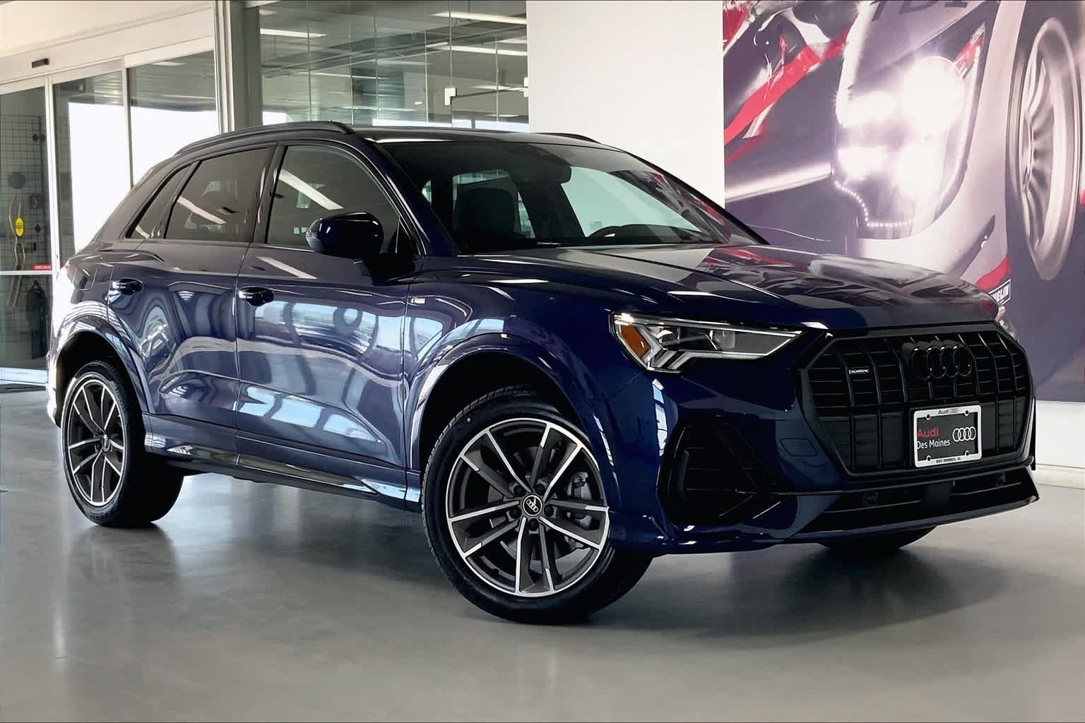 Thumbnail: 2025 Audi Q3 - 20