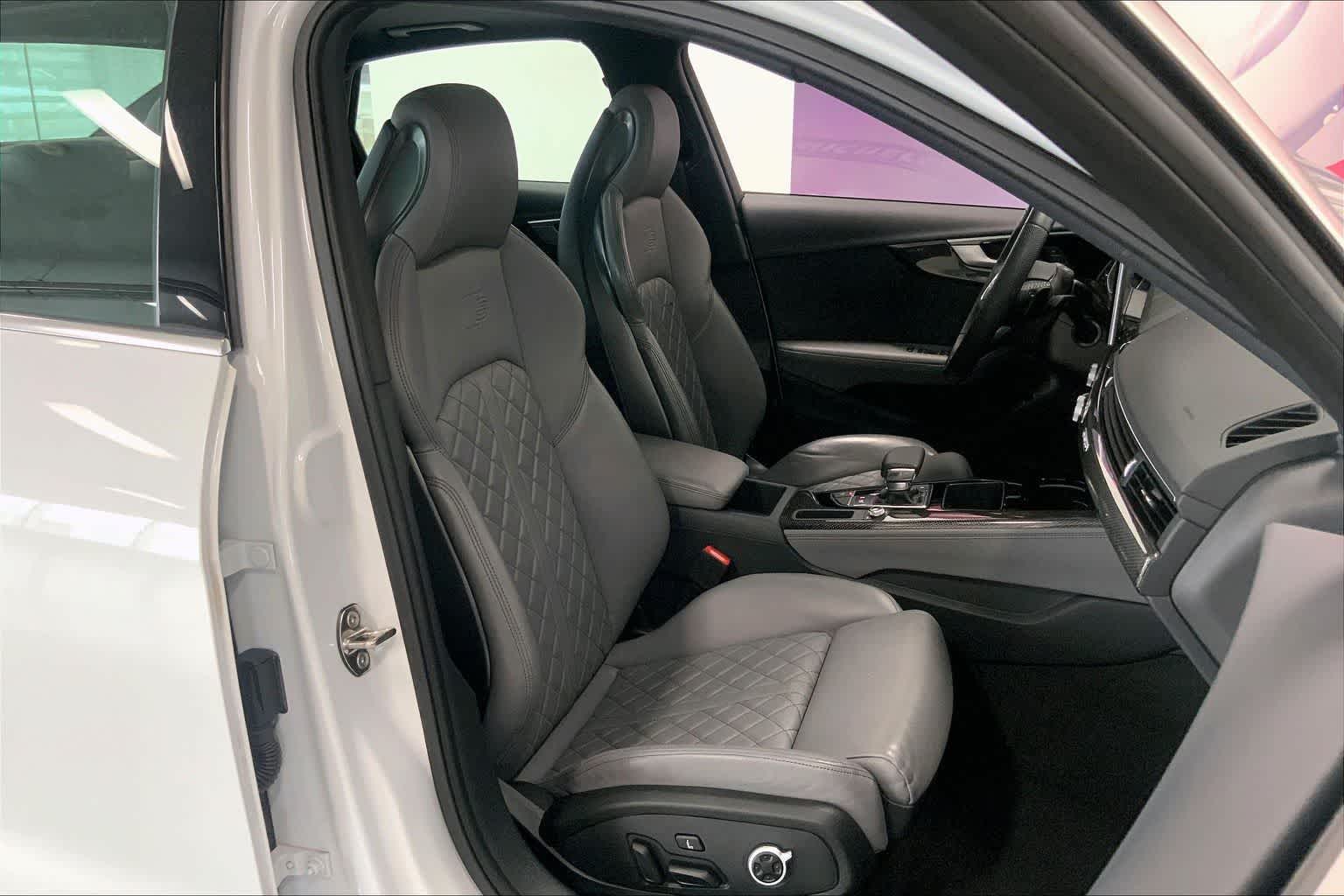 Thumbnail: 2024 Audi S4 - 12