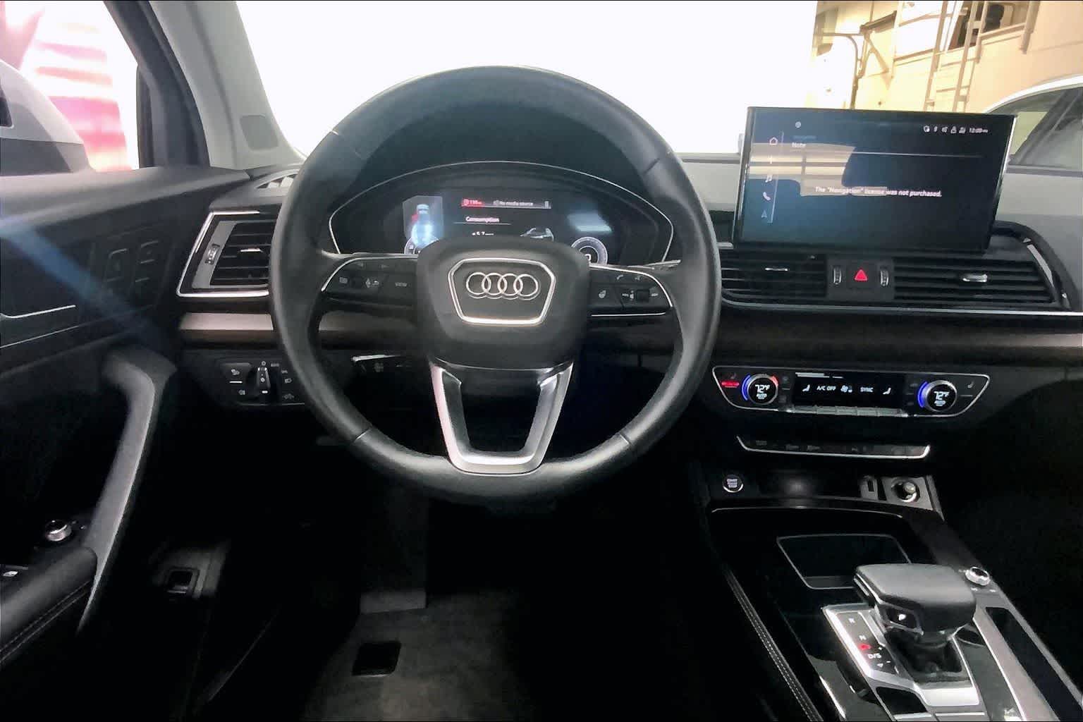 Thumbnail: 2023 Audi Q5 - 13