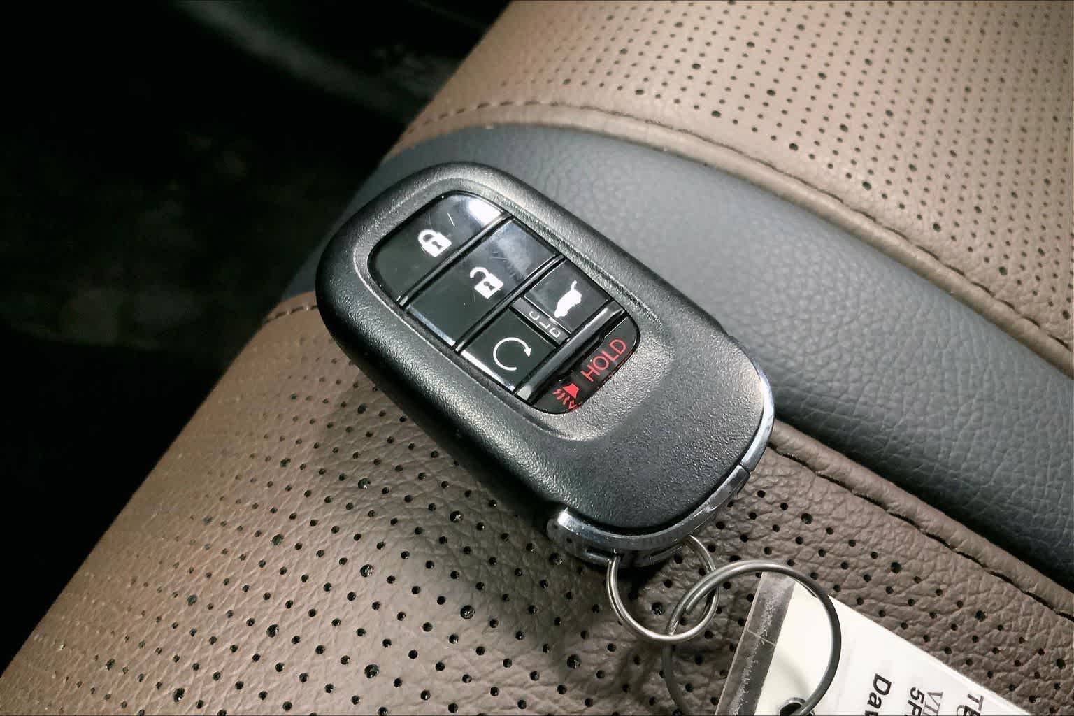 Thumbnail: 2024 Honda Pilot - 17