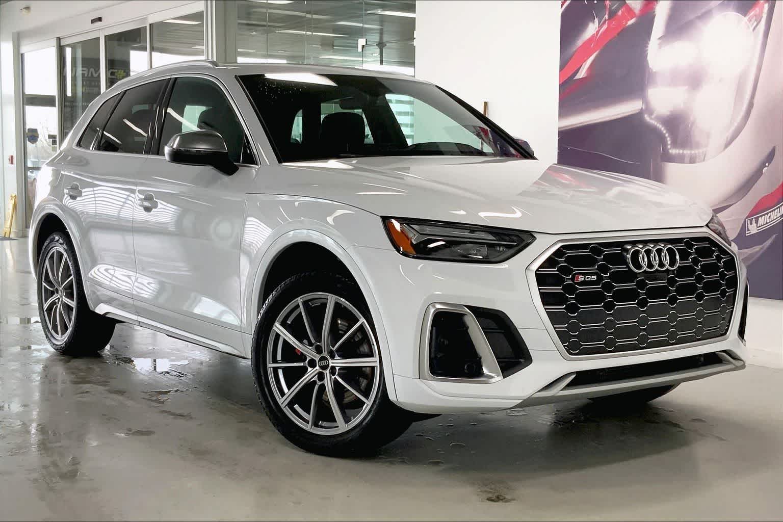 Thumbnail: 2024 Audi SQ5 - 20