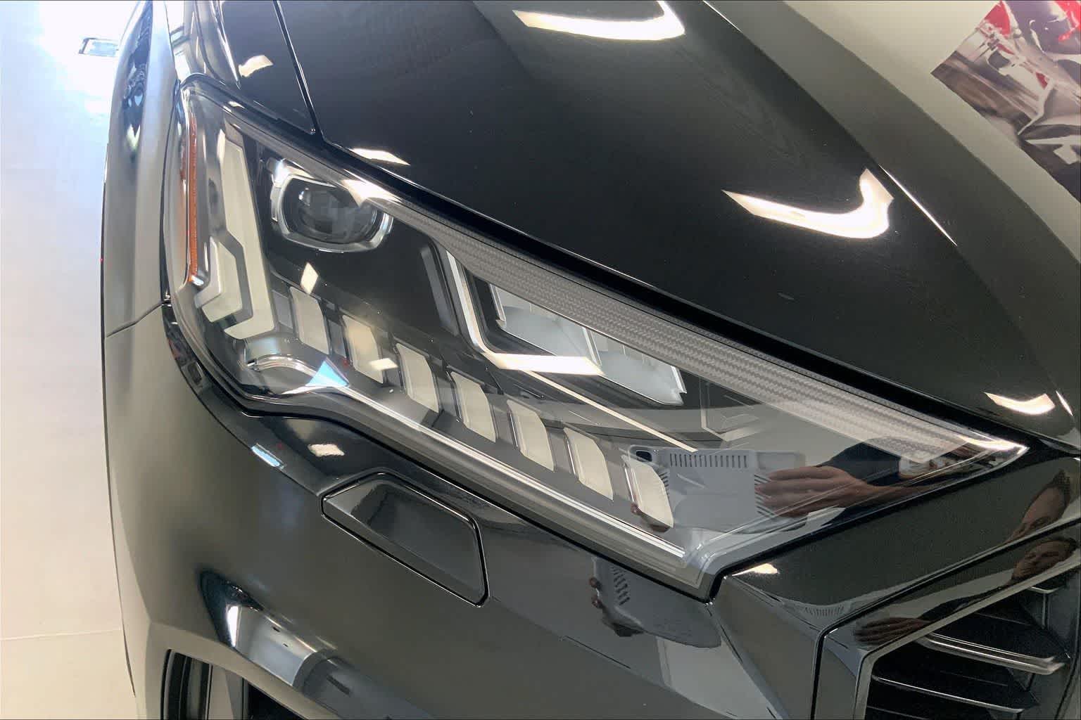 Thumbnail: 2023 Audi Q7 - 28