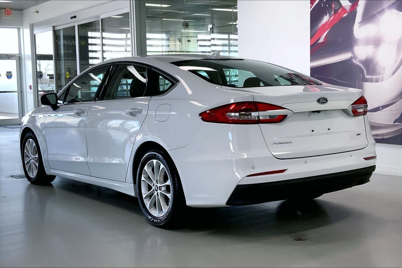 Thumbnail: 2019 Ford Fusion - 4