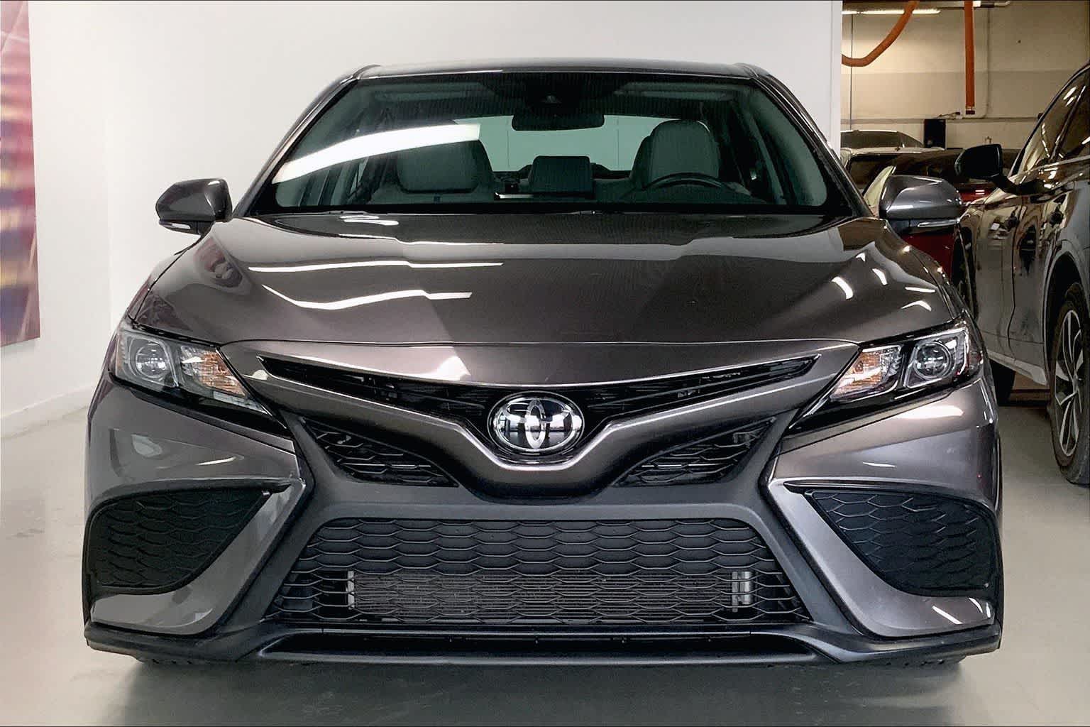 Thumbnail: 2024 Toyota Camry - 6