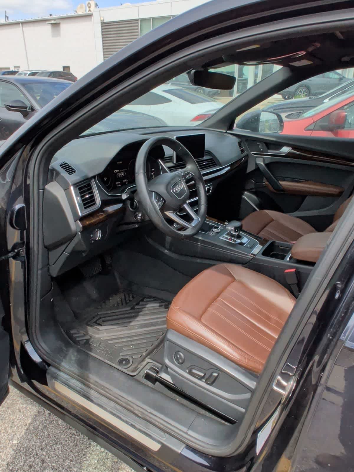 Thumbnail: 2019 Audi Q5 - 3