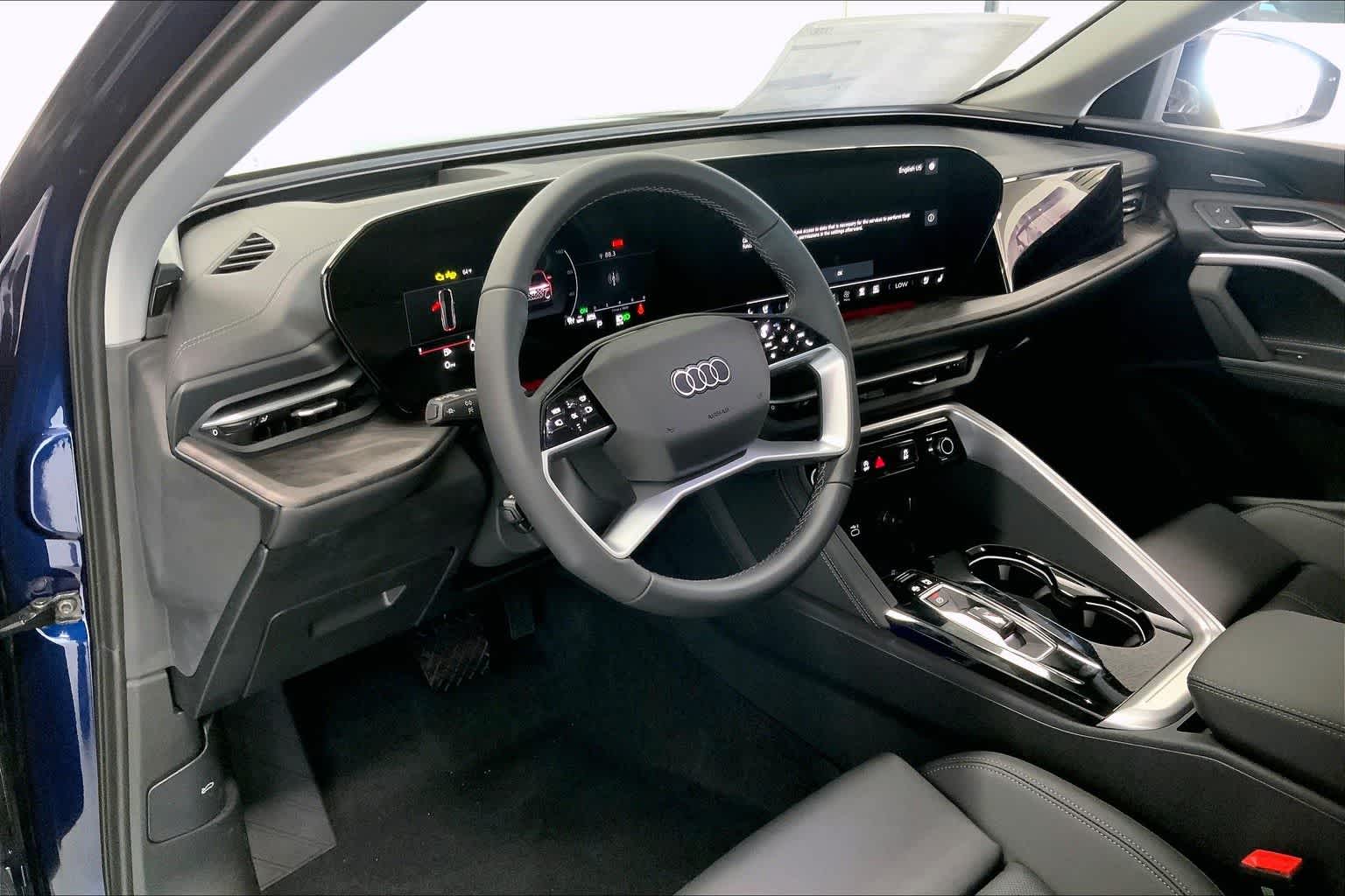 Thumbnail: 2025 Audi Q5 - 2